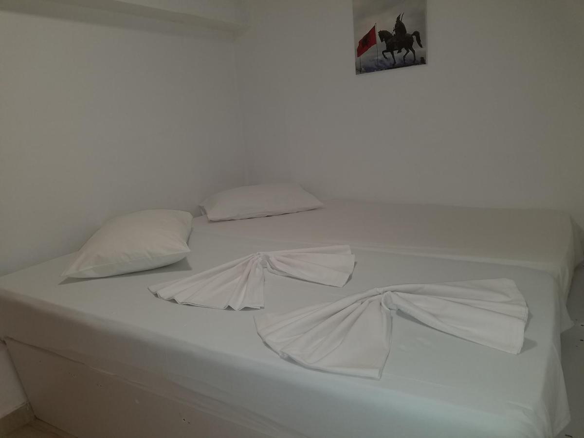 Apartamente Duplex Berti Sarandë Exterior foto